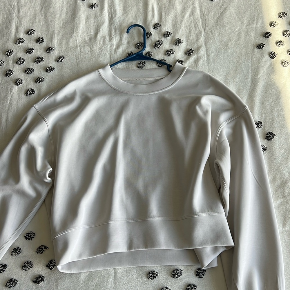 Lululemon pullover